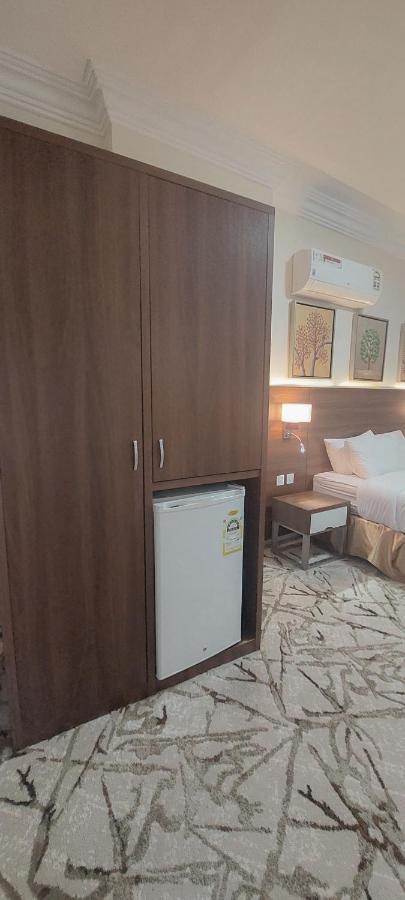 Rabwah Al Safwa 8 Hotel *
