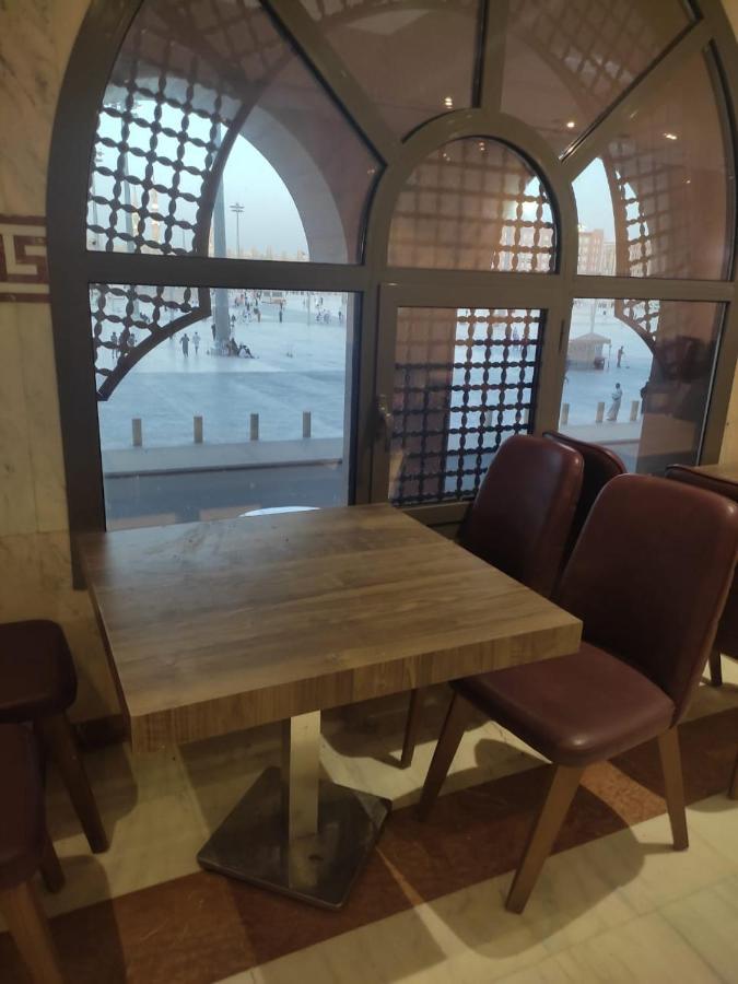Araek Taiba * Medina