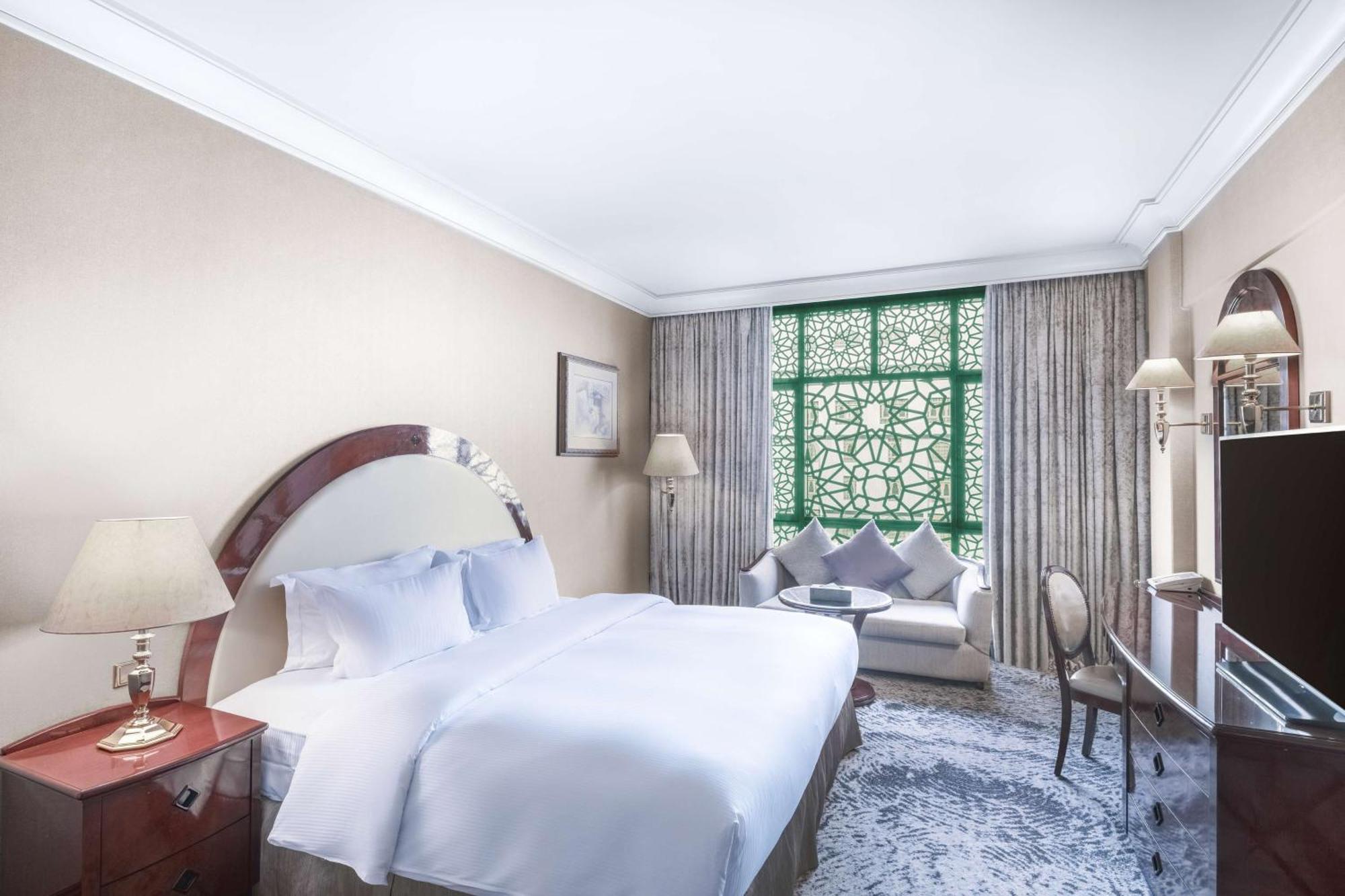 Madinah Hilton 5*