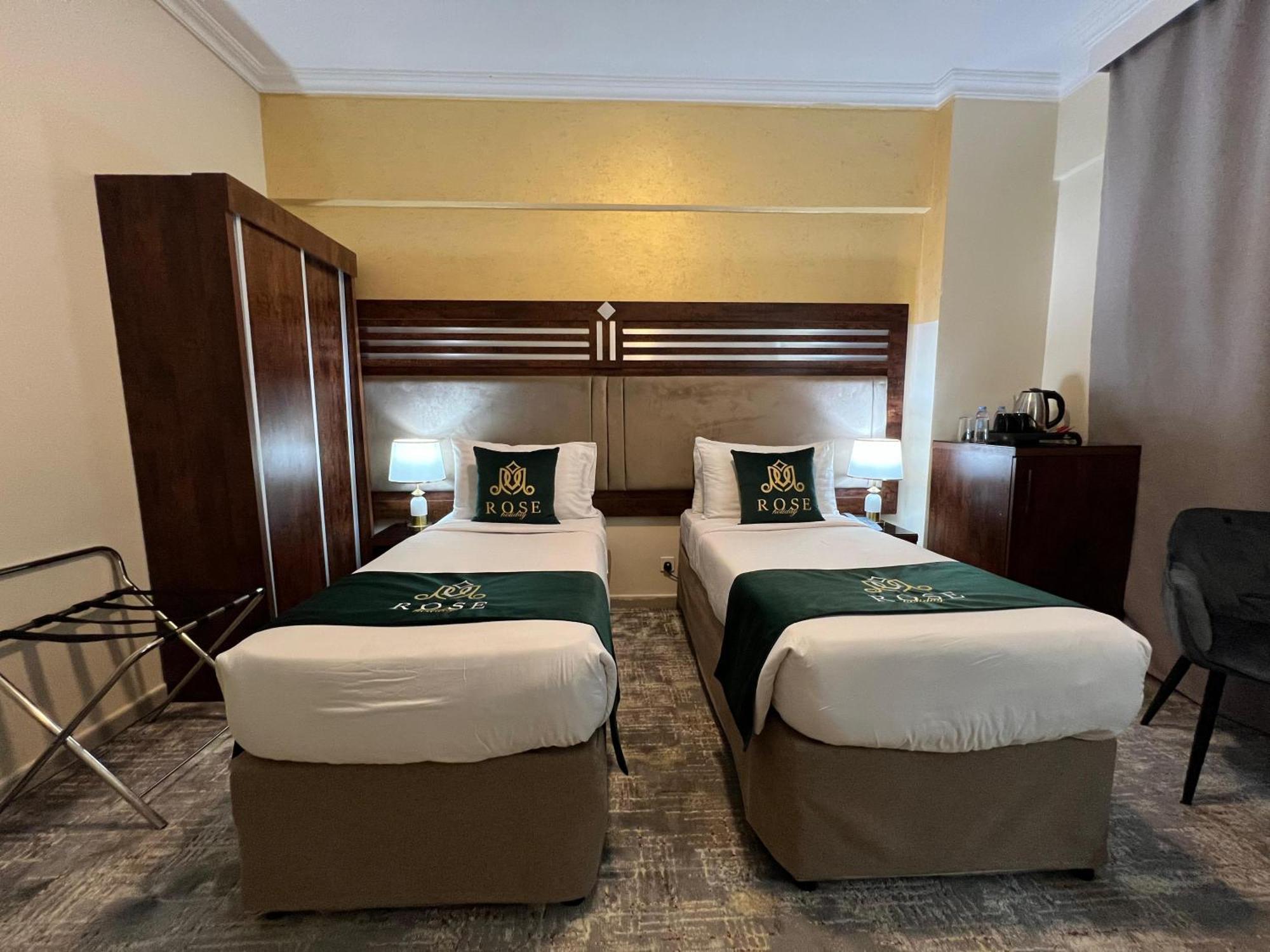 Hotel Rose I1 روز هوليداي *