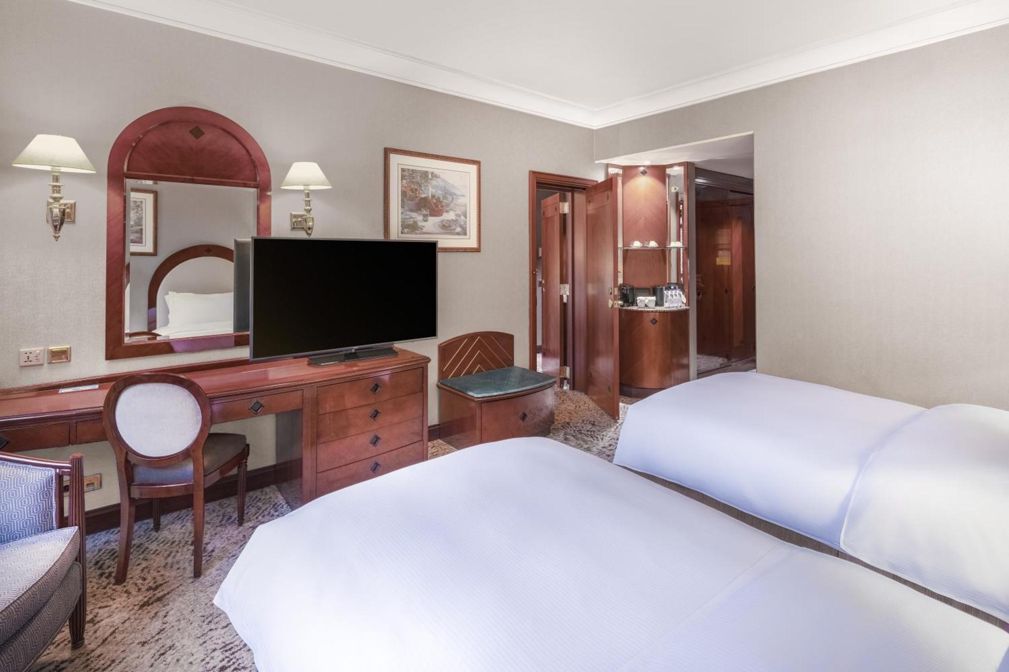 Hotel Madinah Hilton