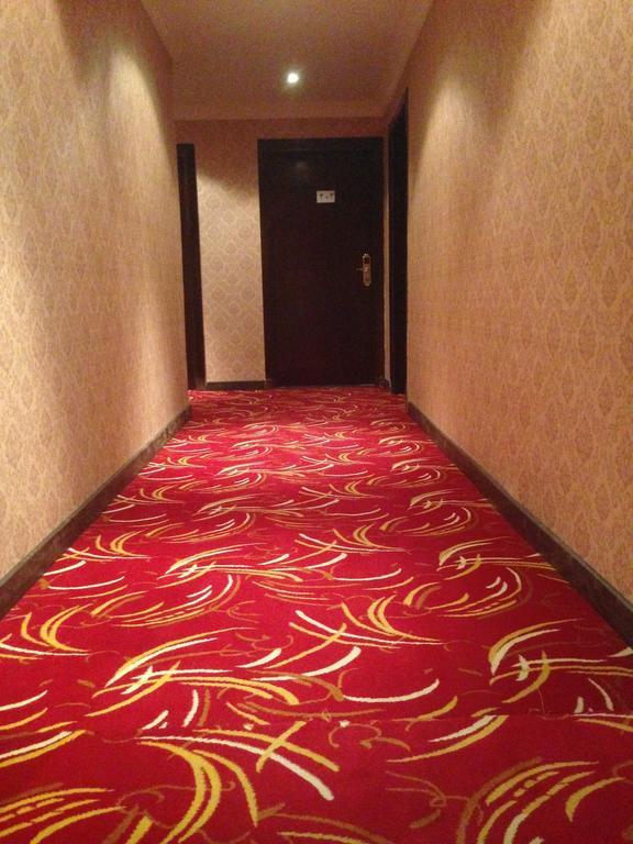 Shomookh Hotel *