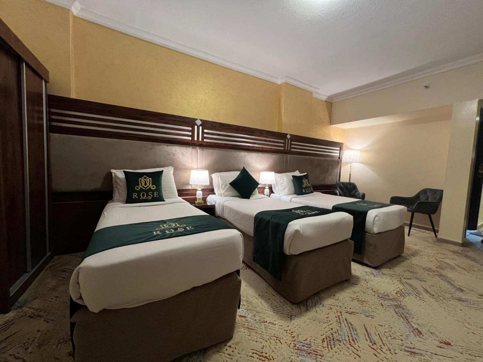 Rose I1 روز هوليداي Hotel