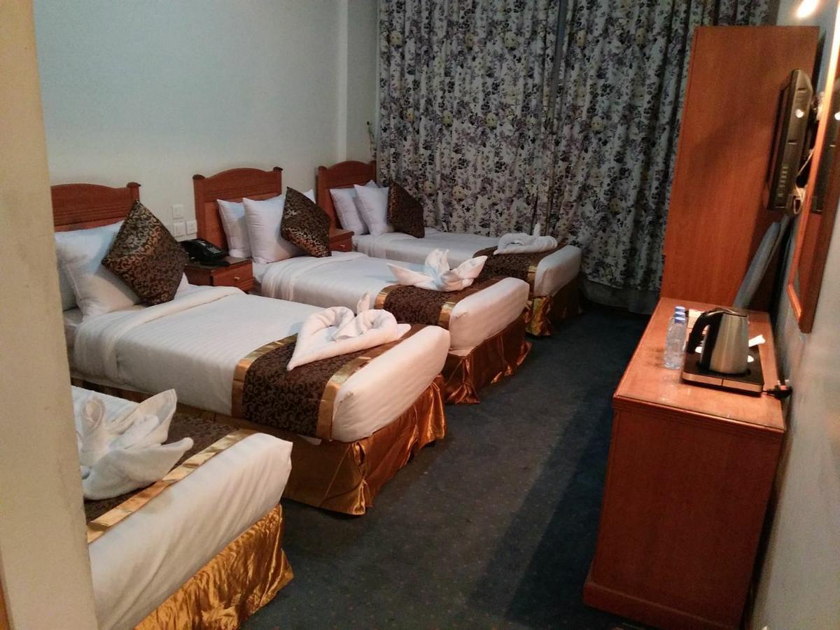 Manarat Al Taj 4* Medina