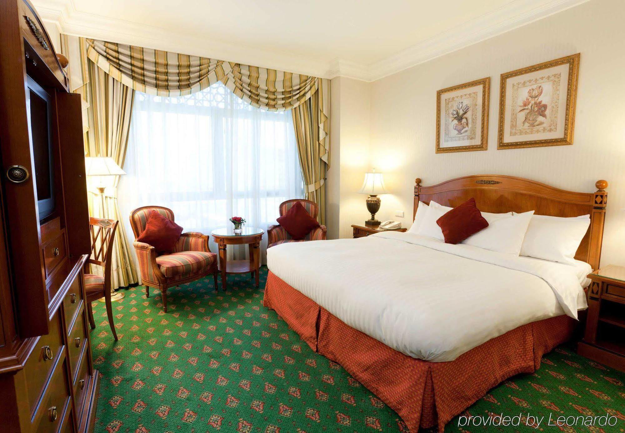 Hotel Madinah Marriott