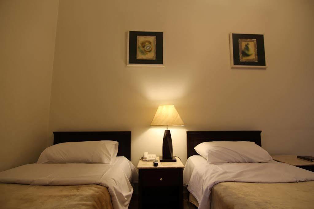 Manazel Alaswaf Hotel