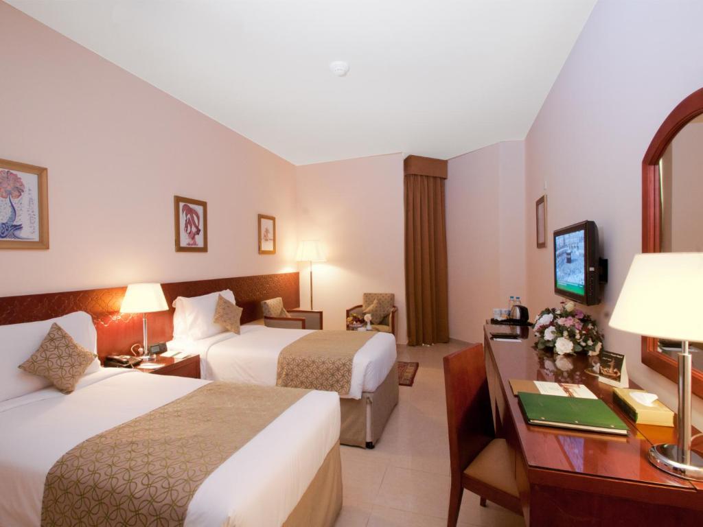 Luxurious Al Rawdah Suites