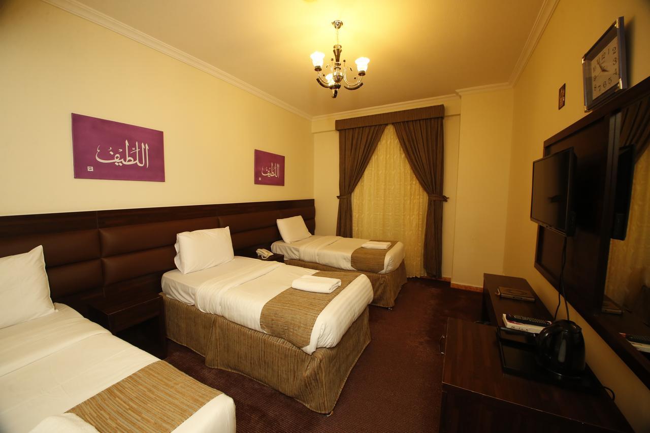 Hotel Guest Oasis