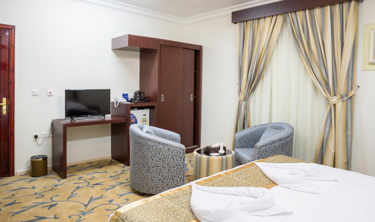 فندق وجن Hotel *