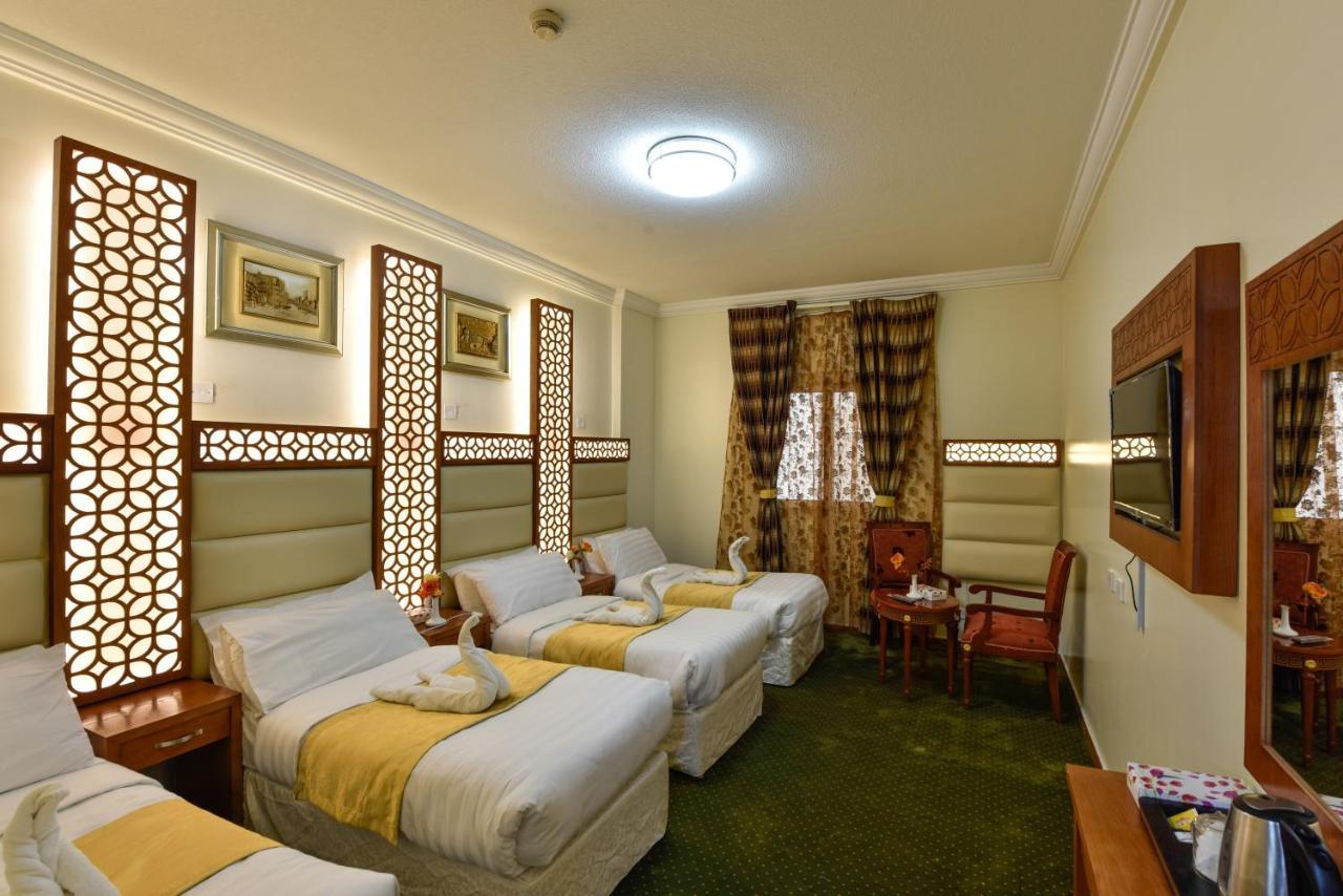 فندق المختارة الغربي Hotel *