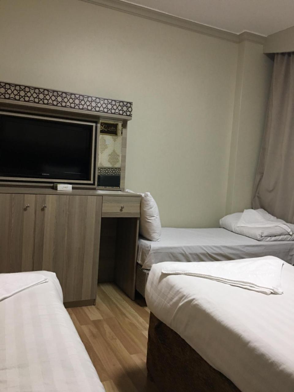 Hotel Makarem Almassi *