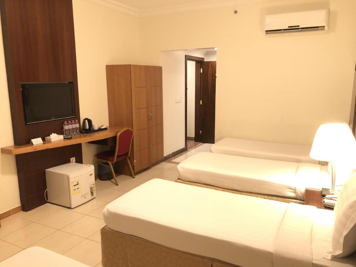 Dar Al Shohadaa Hotel